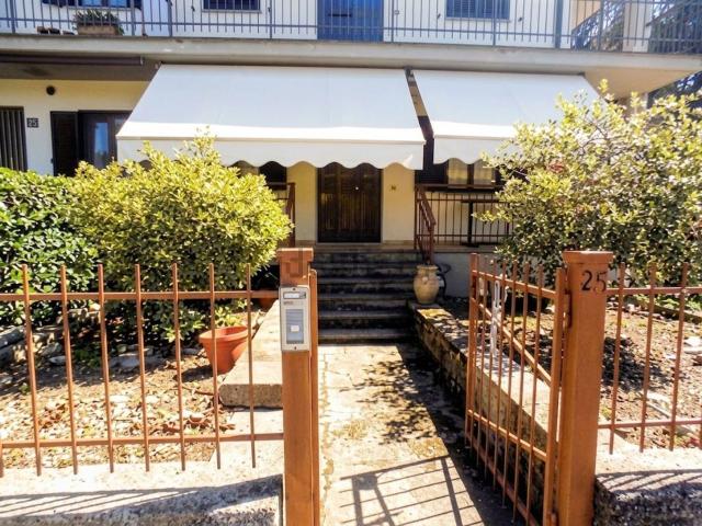 Villetta a schiera in vendita di 95 m² in Via Silvio Pellico