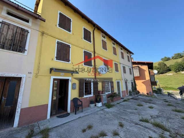 Villetta a schiera in vendita di 98 m²