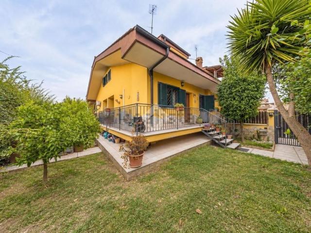 Villetta a schiera in vendita di 100 m²