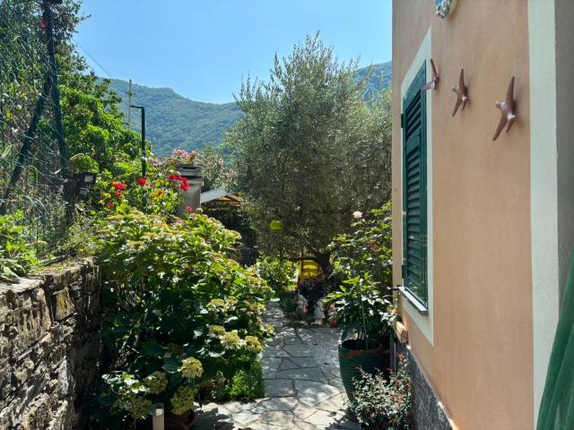Villetta a schiera in vendita di 100 m² in Via Ca&apos  Rasori