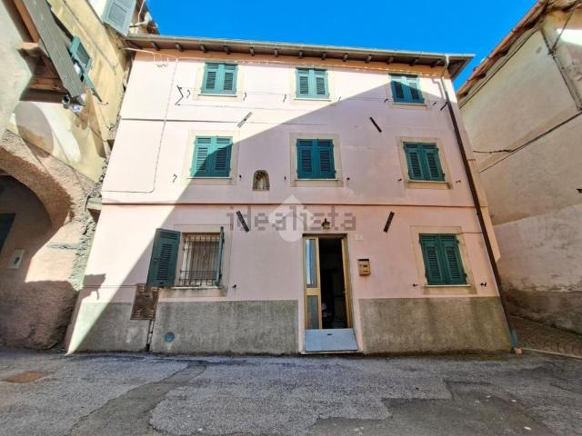 Villetta bifamiliare in vendita di 100 m² in Via Camarza, 5