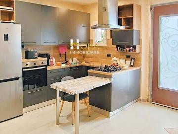 Villetta a schiera in vendita di 100 m² in Via Chiantigiana