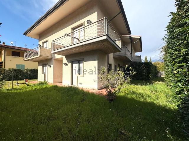 Villetta a schiera in vendita di 100 m² in Via Arezzo, 112