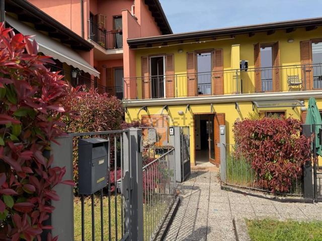Villetta a schiera in vendita di 100 m² in Via Giuseppe Ungaretti