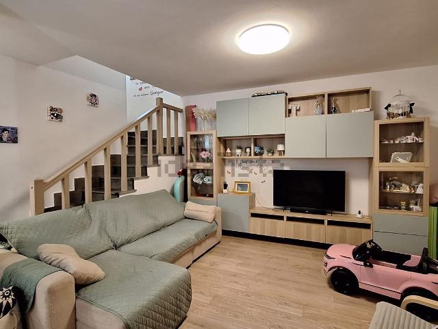 Villetta a schiera in vendita di 100 m² in Via degli Ulivi