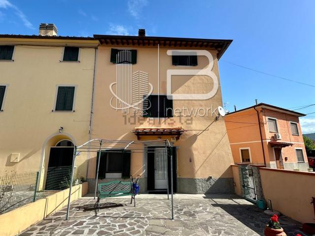 Villetta a schiera in vendita di 100 m² in Via delle Cave, 5