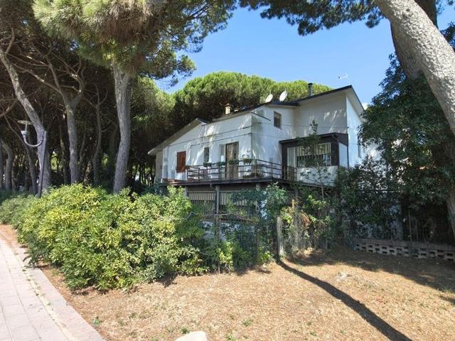 Villetta a schiera in vendita di 100 m² in Via Oglio, 47