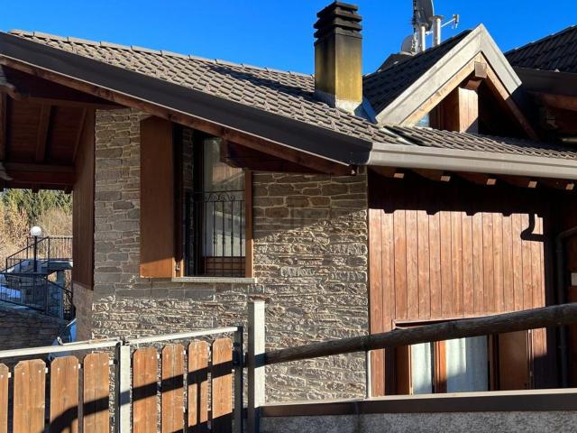 Villetta a schiera in vendita di 100 m² in Via Monte Coleazzo, 8