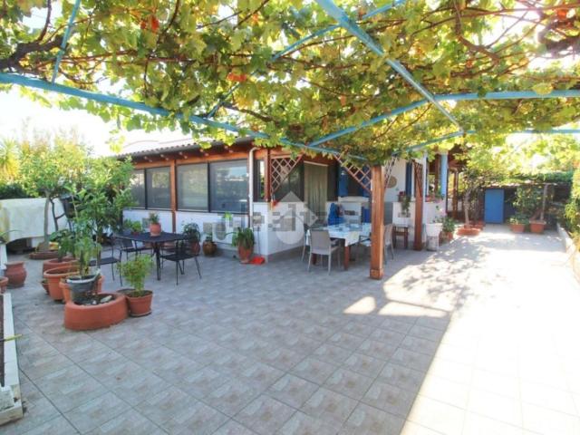 Villetta a schiera in vendita di 100 m² in Via Potenza, 34