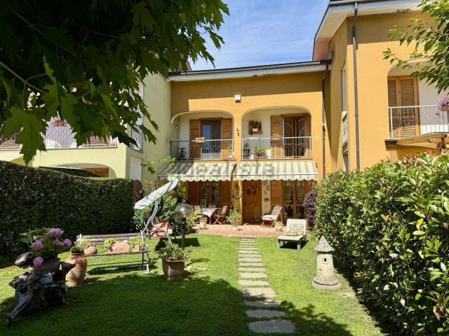 Villetta a schiera in vendita di 100 m² in Via Ponte Chiusella, 91