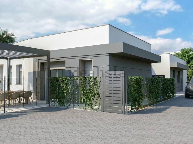 Villetta a schiera in vendita di 100 m² in Via Prov. Circonvallazione, 1