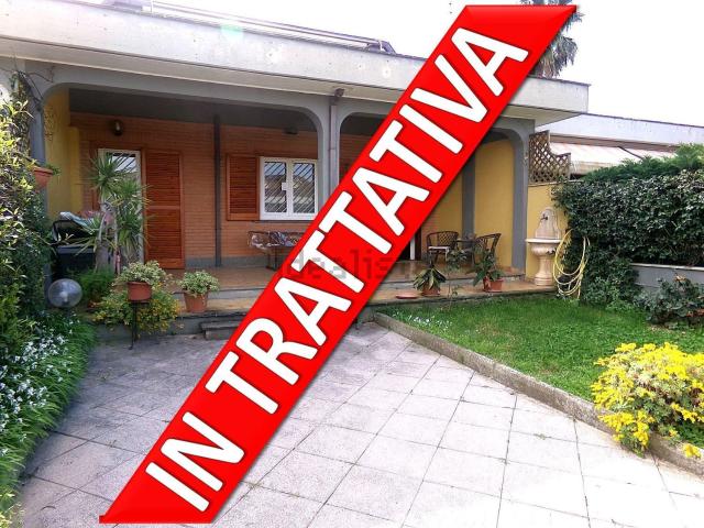 Villetta a schiera in vendita di 100 m² in Via Tirino, 25
