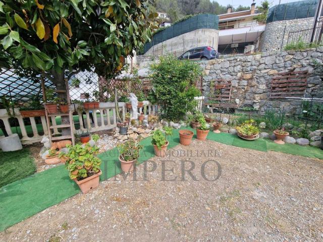 Villetta a schiera in vendita di 100 m² in Via Tremola, 11