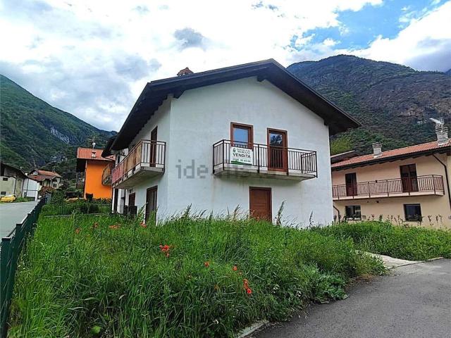 Villetta a schiera in vendita di 100 m² in Frazione Fabbrica
