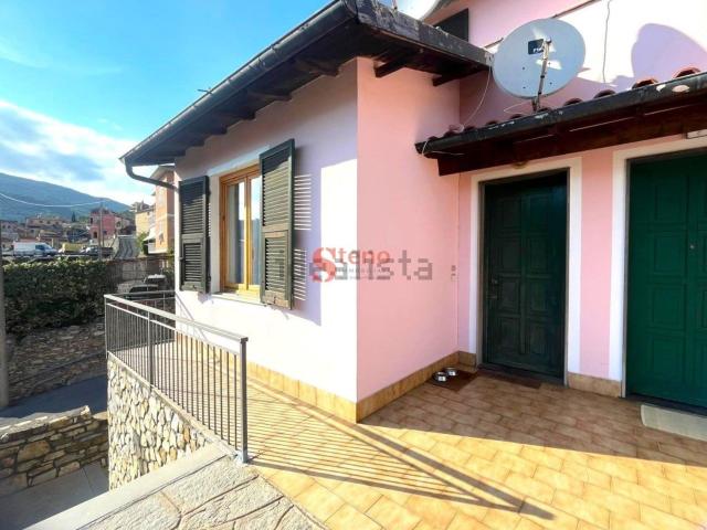 Villetta a schiera in vendita di 107 m² in Via Pio XII