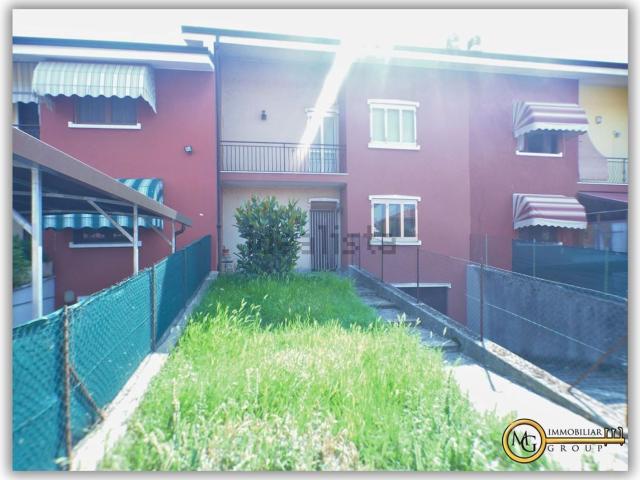 Villetta a schiera in vendita di 102 m²