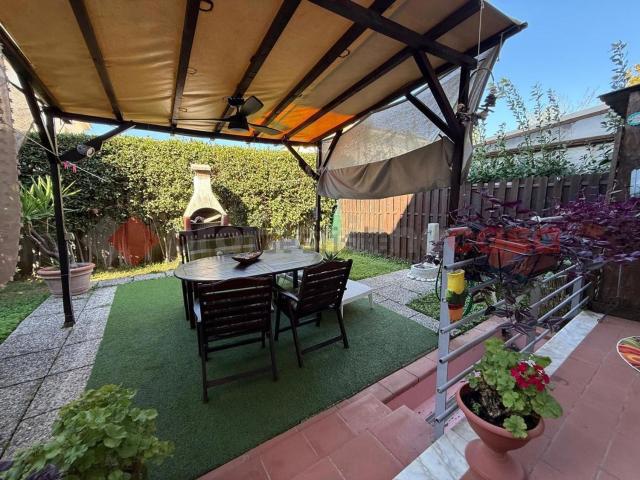 Villetta a schiera in vendita di 102 m² in Via Cesare Tarrini