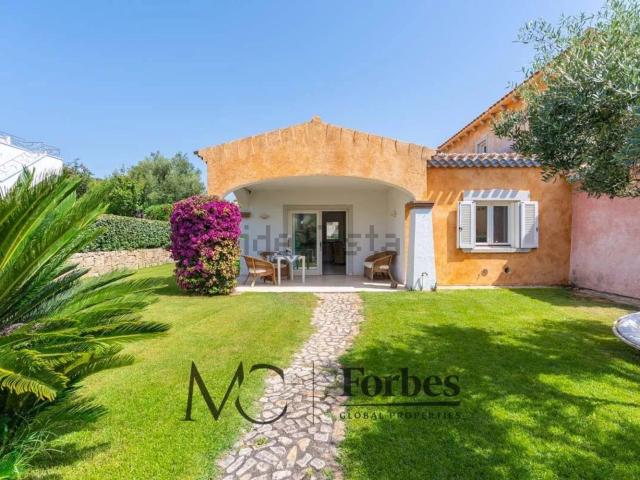 Villetta a schiera in vendita di 102 m² in Via Stromboli