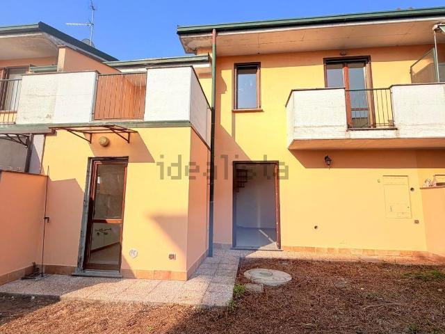 Villetta a schiera in vendita di 103 m² in Via Paolo Borsellino