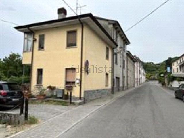 Villetta a schiera in vendita di 103 m² in Via Roma, 75