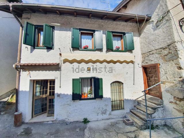 Villetta a schiera in vendita di 103 m² in Via Ren
