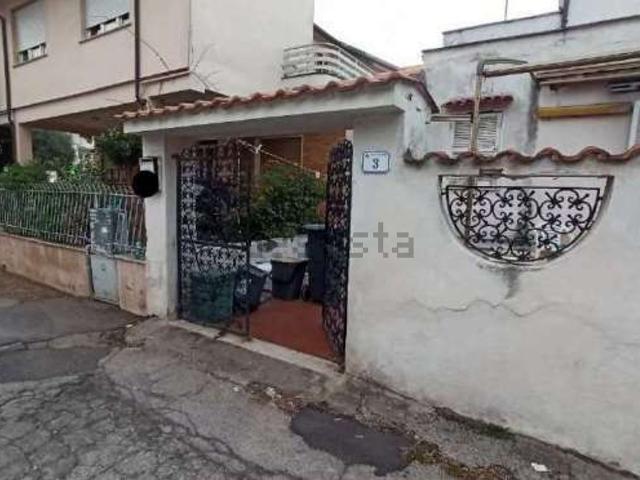 Villetta a schiera in vendita di 104 m² in Via Falzarego, 3