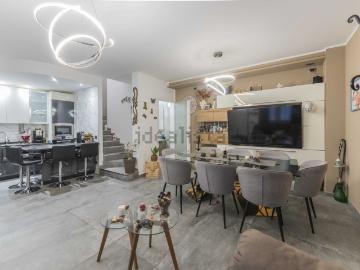 Villetta a schiera in vendita di 104 m² in Via Franco Giovannelli, 40