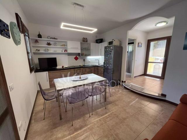 Villetta a schiera in vendita di 104 m² in Viale dei Ginepri