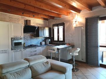 Villetta a schiera in vendita di 105 m² in Via Benecco, 27