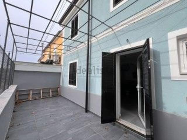 Villetta a schiera in vendita di 105 m² in Via degli Antenorei, 33