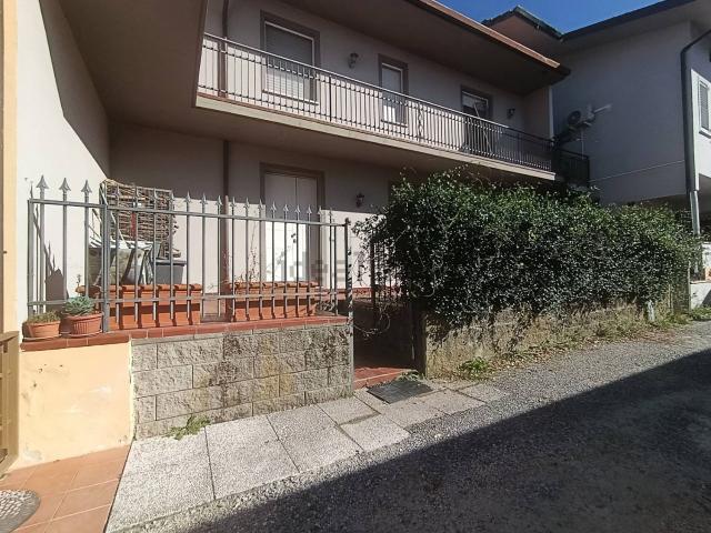 Villetta a schiera in vendita di 105 m² in Via delle Cinquevie, 13