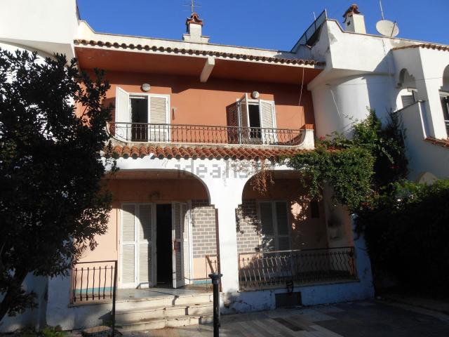 Villetta a schiera in vendita di 105 m² in Via delle Robinie