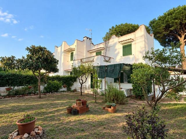 Villetta a schiera in vendita di 105 m² in Via Mediana Vecchia, 79