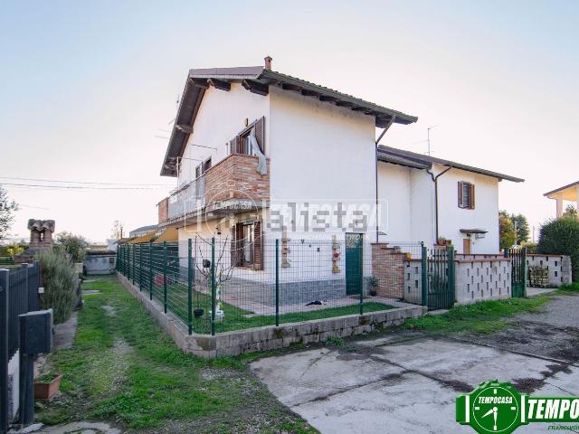 Villetta a schiera in vendita di 105 m² in Via Palazzo