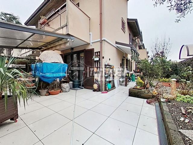Villetta a schiera in vendita di 106 m² in Via Galileo Galilei, 25