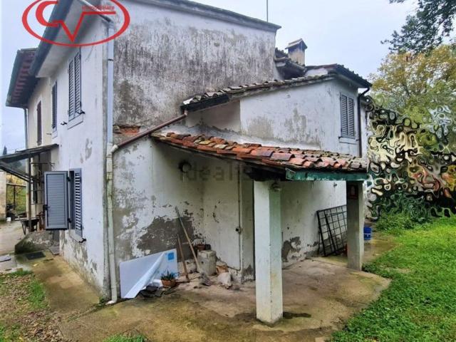Villetta a schiera in vendita di 106 m² in Via di Noferi