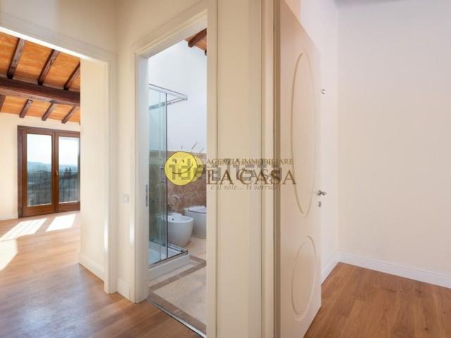 Villetta a schiera in vendita di 106 m² in Via San Francesco D&apos Assisi, 27
