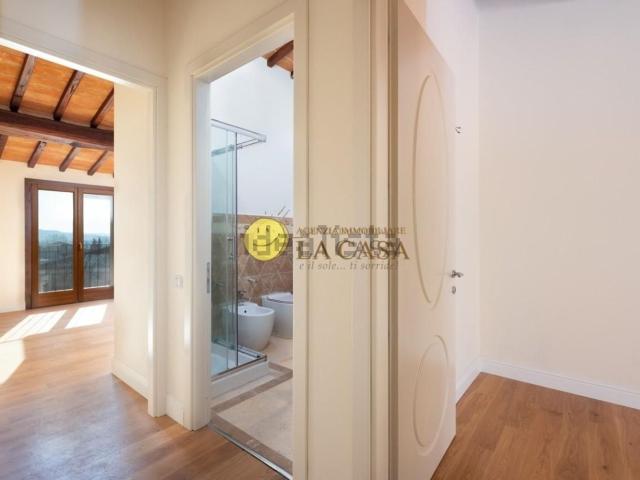 Villetta a schiera in vendita di 106 m² in Via San Francesco D&apos Assisi, 39