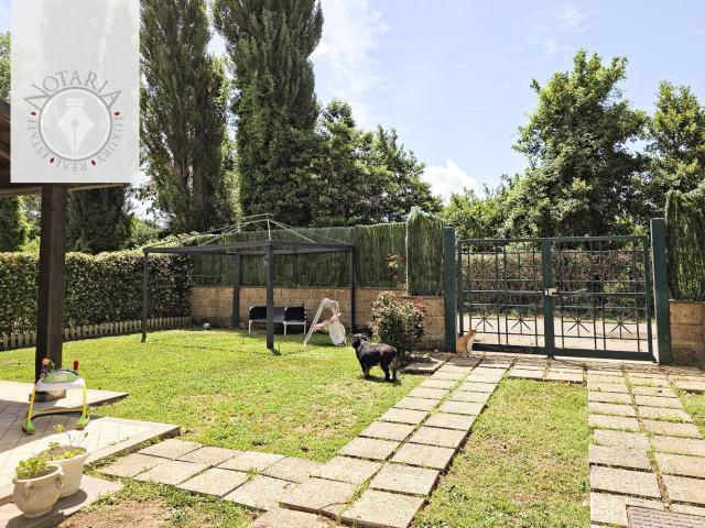 Villetta a schiera in vendita di 106 m² in Viale Giuseppe Verdi, 4