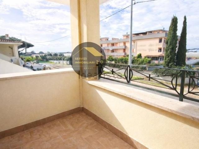 Villetta a schiera in vendita di 107 m² in Via Taglio delle Cinque Miglia