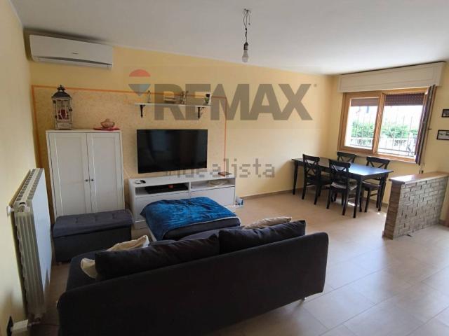Villetta a schiera in vendita di 108 m²
