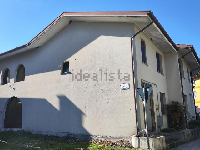 Villetta a schiera in vendita di 108 m² in Via Curva, 3