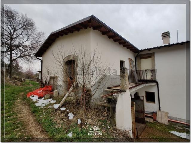 Villetta a schiera in vendita di 108 m² in Via Spineto I, 109