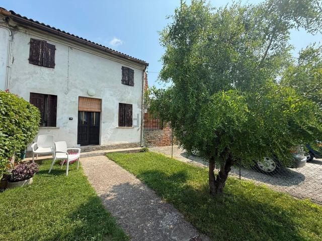 Villetta a schiera in vendita di 109 m² in Corso della Vittoria, 2