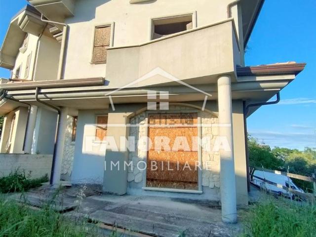 Villetta a schiera in vendita di 110 m²