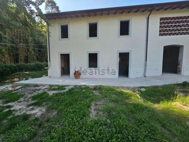 Villetta a schiera in vendita di 110 m² in Via Colletto Santucci, 13