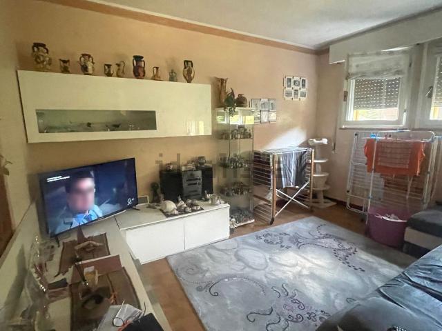 Villetta a schiera in vendita di 110 m² in Via Castiona, 2