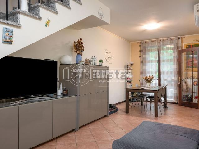 Villetta a schiera in vendita di 110 m² in Via Amos Zanibelli