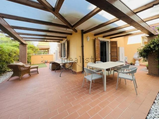 Villetta a schiera in vendita di 110 m² in Via Magliano, 27