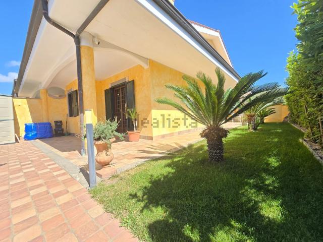 Villetta a schiera in vendita di 110 m² in Via Mar dei Coralli, 9